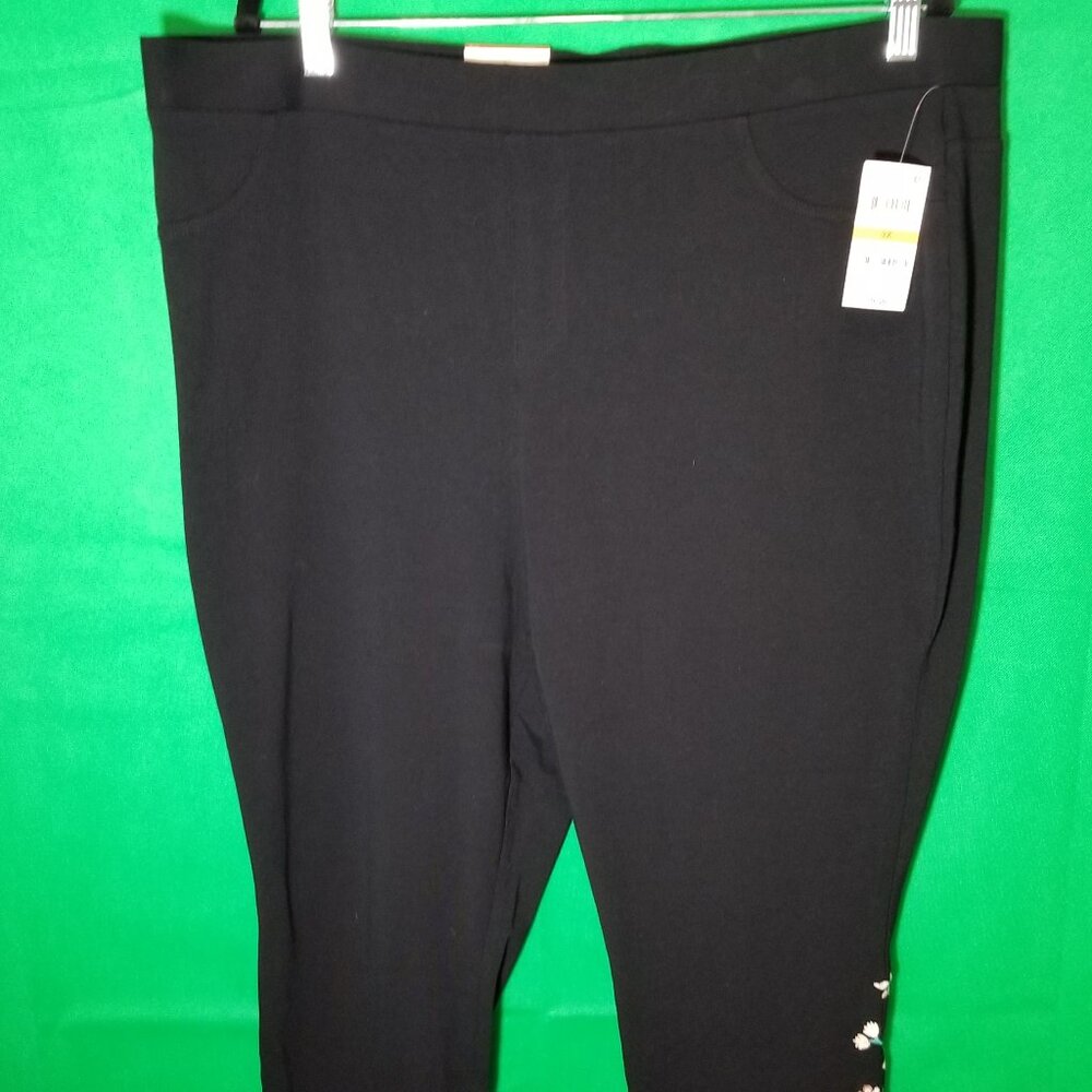 Style & Co Women 3X Black Embroidered Leggings Boho Hippie Floral Cottage NWT